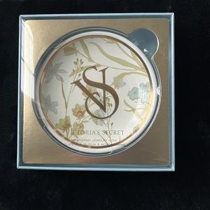 NIB✨Victoria’s Secret Cermanic Jewelry Trinket Dish